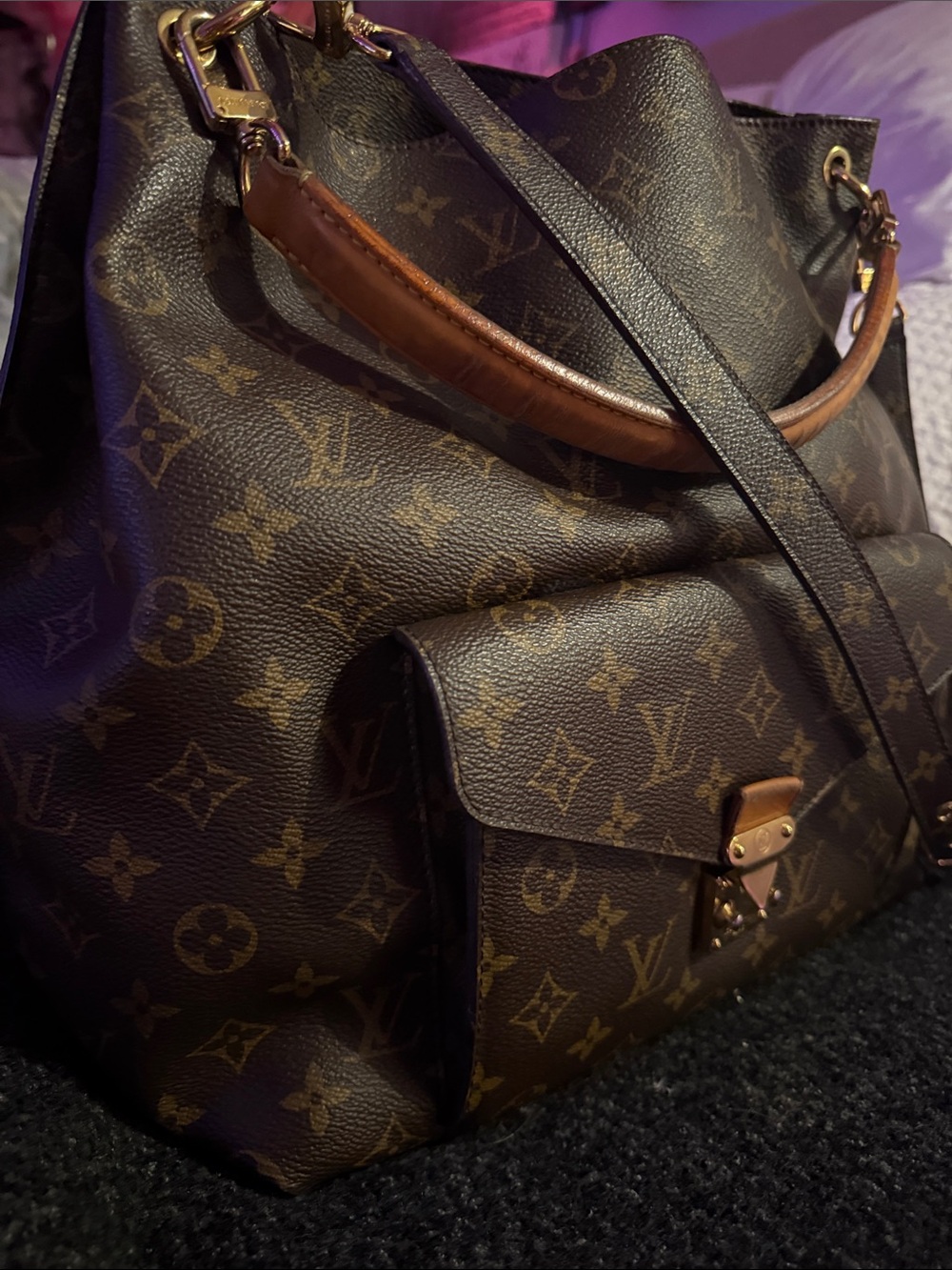 Louis Vuitton Brown Monogram Canvas Hobo with Tan Trim - Picture 2 of 5
